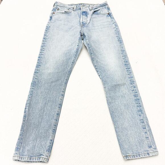 Levi's 501 S Skinny Light Wash Button Fly Denim Jeans Leg Size 26 x 28 - Picture 2 of 8